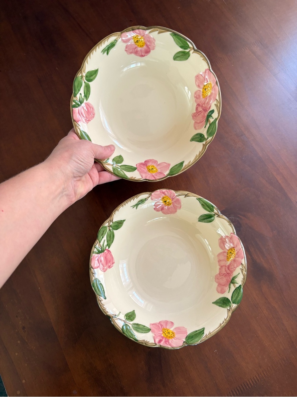VTG Franciscan Desert Rose rimmed soup bowls lot of 2  8” California early 50s